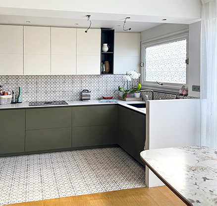 gallerie image pose verriere bois cuisine - Patchwork 1